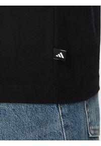 Adidas - adidas T-Shirt Summer Slides Sport Graphic JZ4998 Czarny Regular Fit. Kolor: czarny. Materiał: bawełna. Styl: sportowy #4