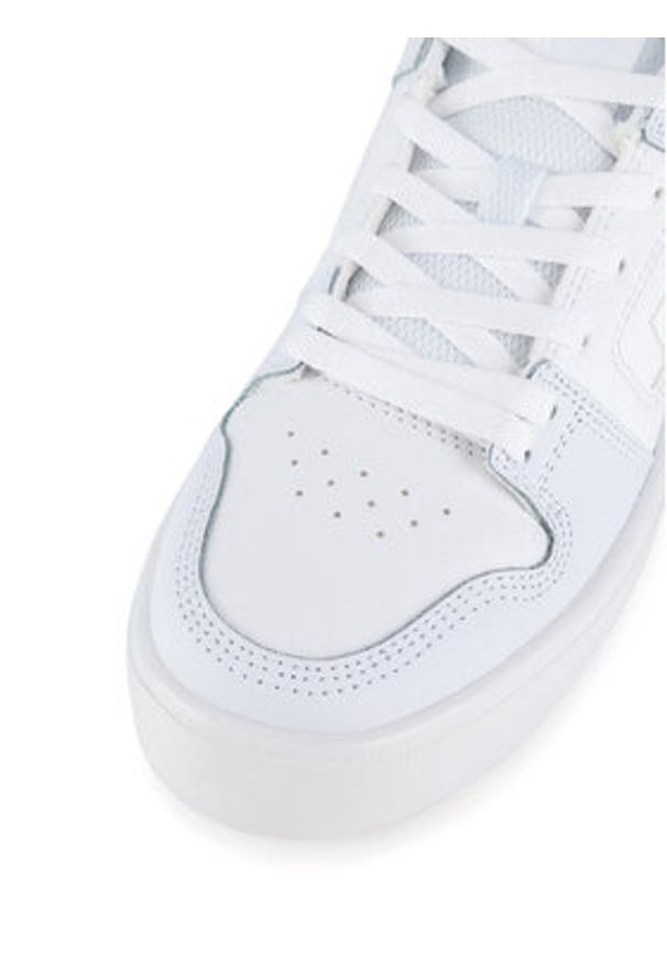 DC Shoes Sneakersy MANTECA 4 PLATFORM ADJS100156-WW0 Biały. Kolor: biały. Materiał: skóra. Obcas: na platformie
