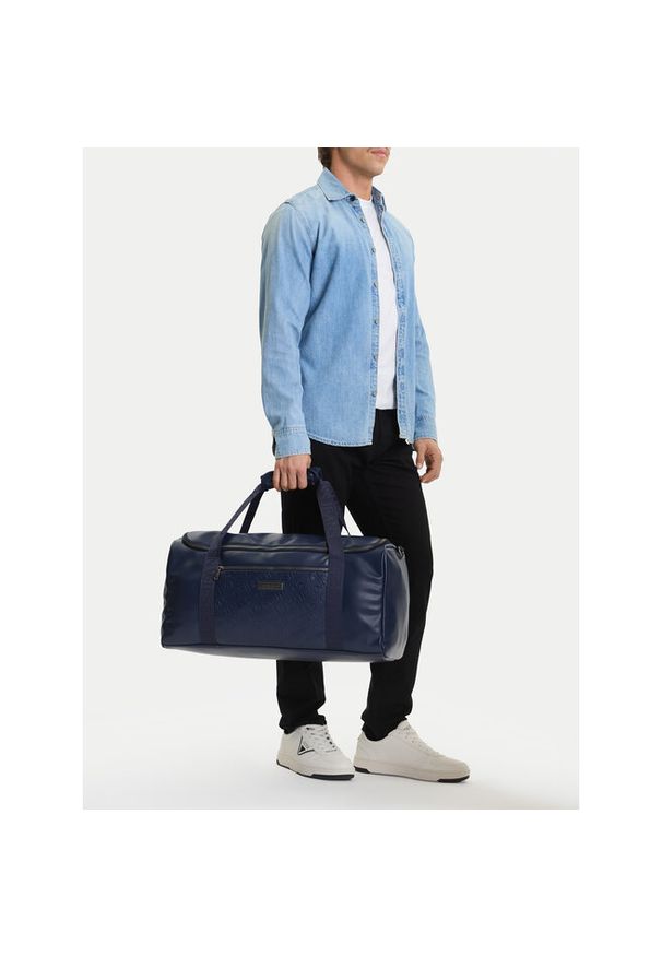 Torba weekendowa Guess Jeans. Kolor: niebieski