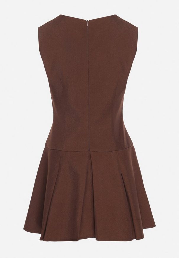 Born2be - Brązowa Rozkloszowana Sukienka z Wycięciem przy Dekolcie Atarinea. Okazja: na co dzień. Kolor: brązowy. Wzór: aplikacja. Typ sukienki: proste. Styl: casual