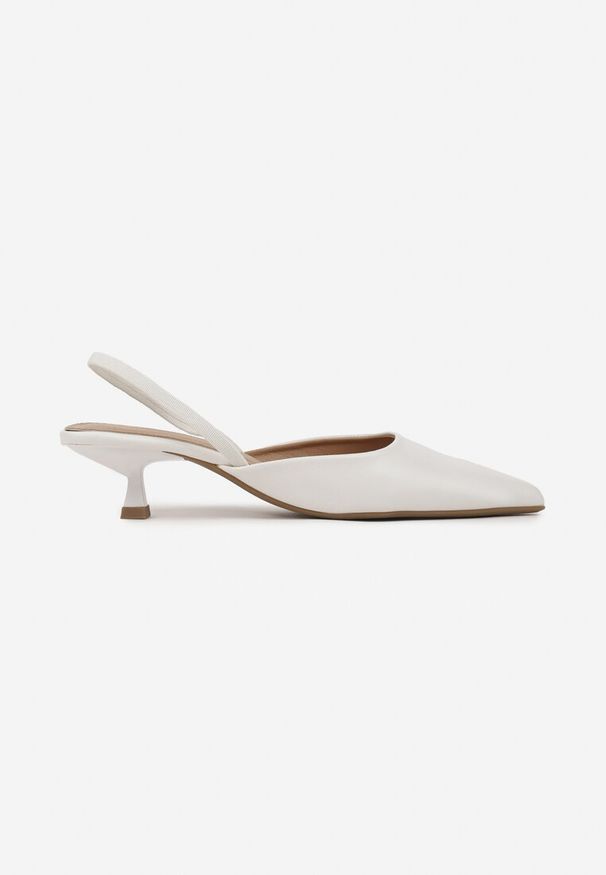 Renee - Białe Sandały na Kaczuszce Typu Slingback Donariel. Okazja: na co dzień. Kolor: biały. Materiał: jeans. Obcas: na szpilce. Styl: wizytowy, klasyczny, elegancki, casual. Wysokość obcasa: średni