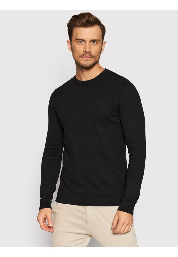 Selected Homme Sweter Berg 16074682 Czarny Regular Fit. Kolor: czarny. Materiał: bawełna