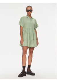 Silvian Heach Sukienka koszulowa GPP23328VE Zielony Regular Fit. Kolor: zielony. Materiał: wiskoza. Typ sukienki: koszulowe