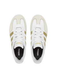 Adidas - adidas Sneakersy Barreda JR1191 Biały. Kolor: biały. Materiał: skóra #4