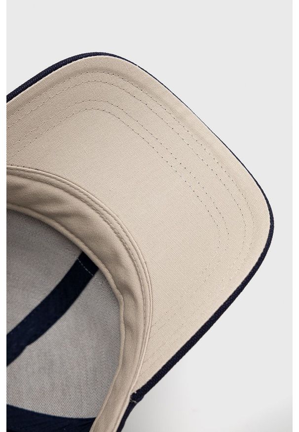 G-Star RAW - G-Star Raw czapka bawełniana kolor granatowy gładka. Kolor: niebieski. Materiał: bawełna. Wzór: gładki