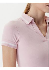 Guess Sukienka codzienna V6RK02 Z4692 Różowy Regular Fit. Okazja: na co dzień. Kolor: różowy. Materiał: syntetyk. Typ sukienki: proste. Styl: casual #4