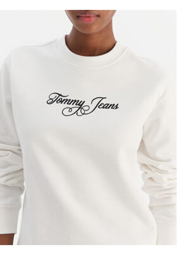 Tommy Jeans Bluza Essential DW0DW21922 Écru Regular Fit. Kolor: kremowy. Materiał: bawełna