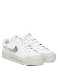 Nike Sneakersy Wmns Court Legacy Lift HQ2307 Biały. Kolor: biały. Materiał: skóra. Model: Nike Court