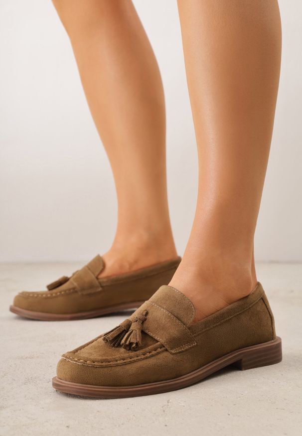 Born2be - Ciemnobeżowe Mokasyny VICES ze Skórzaną Wkładką i Frędzlami Leuconisse. Okazja: na co dzień. Kolor: beżowy. Materiał: skóra. Wzór: aplikacja. Styl: casual, elegancki