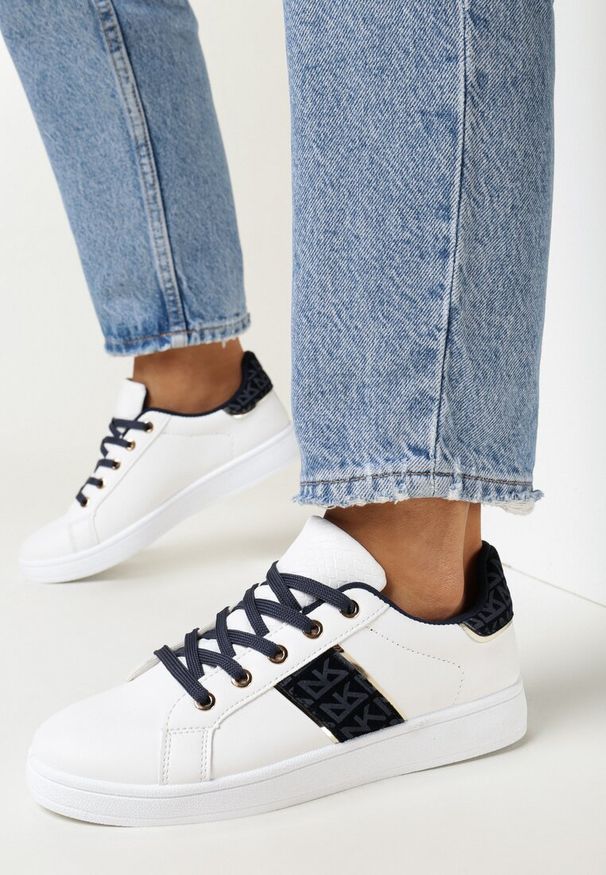 Born2be - Biało-Granatowe Sneakersy z Wstawkami Dyvana. Kolor: biały
