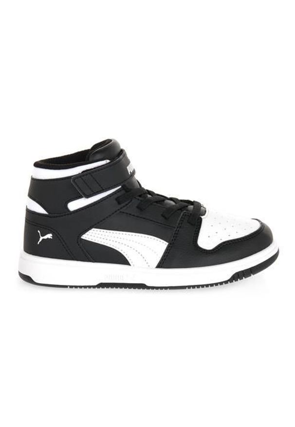 Buty do chodzenia dla dzieci Puma Rebound Layup SL V PS. Wysokość cholewki: za kostkę. Zapięcie: rzepy. Kolor: biały, wielokolorowy, czarny. Materiał: materiał, syntetyk. Szerokość cholewki: normalna. Sport: turystyka piesza