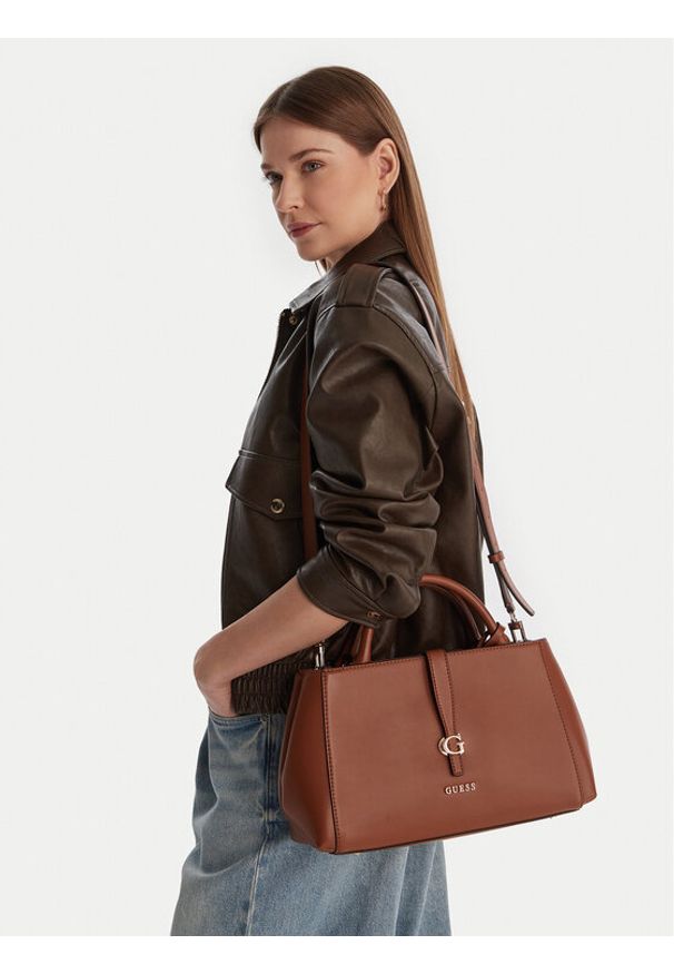 Guess Torebka Carrie HWVG98 96060 Brązowy. Kolor: brązowy. Materiał: skórzane