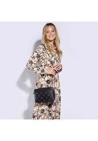 Wittchen - Damska listonoszka ze skóry z monogramem pudełkowa. Kolor: czarny. Materiał: skórzane #5