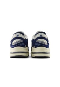 Buty unisex New Balance M1000MEN – granatowe. Okazja: na spacer, na co dzień. Kolor: niebieski. Szerokość cholewki: normalna. Sezon: lato. Sport: turystyka piesza #4