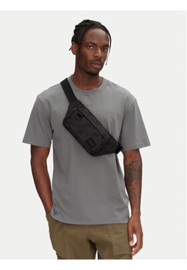 Hugo - HUGO Nerka 50536085 Czarny. Kolor: czarny. Materiał: materiał