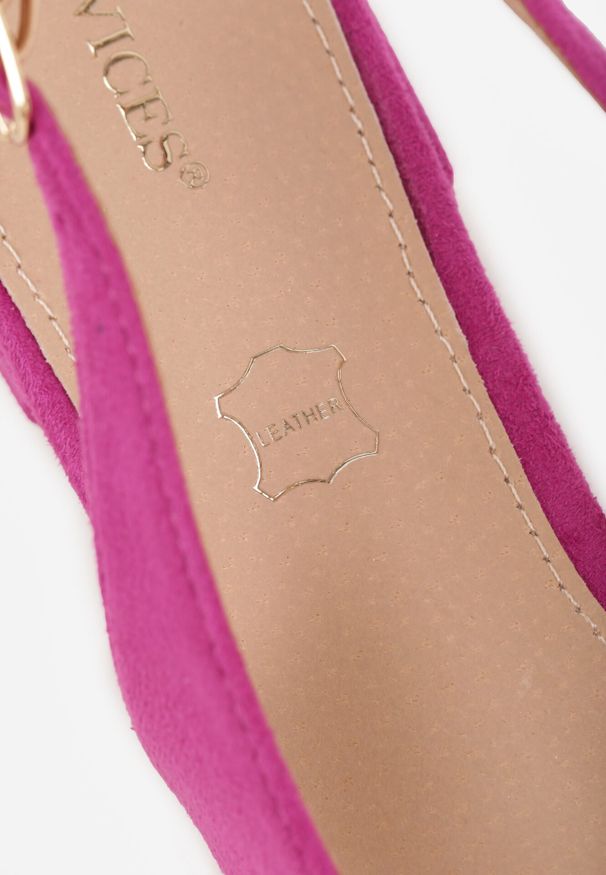 Born2be - Fuksjowe Sandały Vices ze Skórzaną Wkładką i Noskiem w Szpic Anniles. Okazja: do pracy, na spotkanie biznesowe, na spacer. Zapięcie: pasek. Kolor: różowy. Materiał: skóra. Sezon: lato. Obcas: na obcasie. Styl: klasyczny, biznesowy, elegancki. Wysokość obcasa: niski