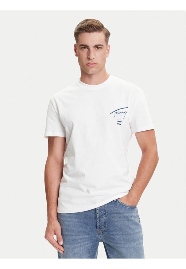 Tommy Jeans T-Shirt Signature City DM0DM21934 Biały Regular Fit. Kolor: biały. Materiał: bawełna