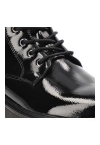 Czarne Botki S.Barski Ocieplane Obuwie Damskie. Kolor: czarny. Materiał: lakier. Szerokość cholewki: normalna. Wzór: haft. Styl: rockowy, elegancki #6