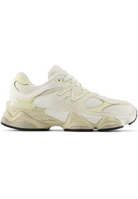 Buty dziecięce New Balance GC9060EK – beżowe. Okazja: na co dzień, na uczelnię. Kolor: beżowy. Materiał: guma, materiał, syntetyk. Szerokość cholewki: normalna. Sport: turystyka piesza