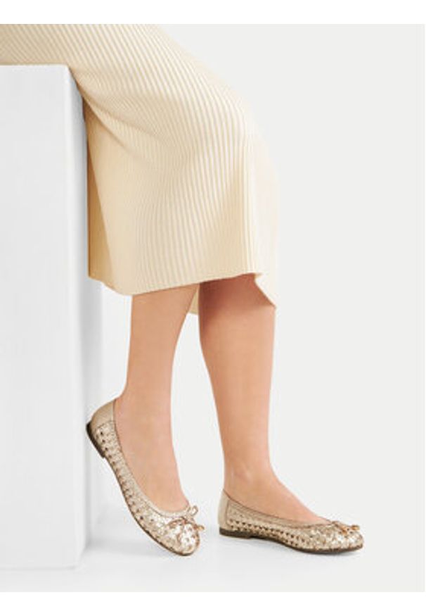 Lasocki Baleriny WI45-550-01 Złoty. Kolor: złoty. Materiał: skóra