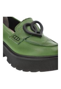 Zielone Półbuty Armodo Eleganckie Buty Damskie. Okazja: na spotkanie biznesowe. Kolor: zielony. Materiał: skóra. Obcas: na obcasie. Styl: elegancki. Wysokość obcasa: średni #5