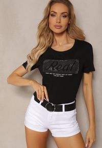 Renee - Czarny Koszulka T-shirt z Bawełny z Krótkim Rękawem Ozdobiony Nadrukiem i Cyrkoniami Liarala. Okazja: na co dzień. Kolor: czarny. Materiał: bawełna. Długość rękawa: krótki rękaw. Długość: krótkie. Wzór: nadruk, aplikacja. Styl: casual, klasyczny #2