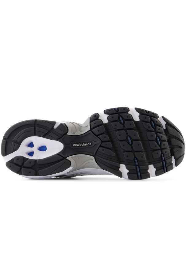 Buty dziecięce New Balance GR530SB1 – białe. Okazja: na uczelnię. Kolor: biały. Materiał: materiał, syntetyk, guma. Szerokość cholewki: normalna