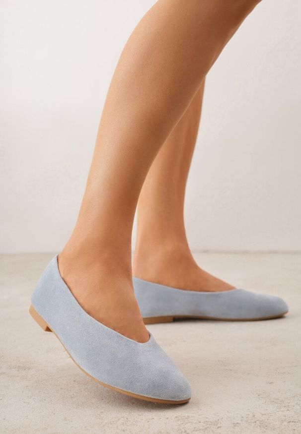 Renee - Niebieskie Balerinki z Imitacji Zamszu w Stylu Basic Saraphiele. Okazja: na randkę. Kolor: niebieski. Materiał: zamsz