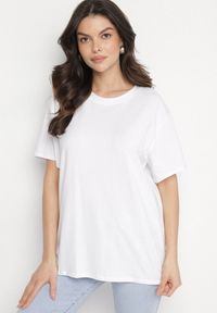 Born2be - Biały T-shirt z Bawełny w Klasycznym Stylu Tulseli. Okazja: na co dzień. Kolor: biały. Materiał: bawełna. Styl: klasyczny #1