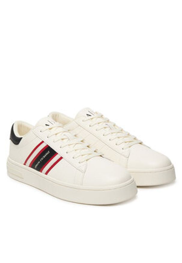 Armani Exchange Sneakersy XM002198 AF21421 MZ324 Biały. Kolor: biały. Materiał: skóra