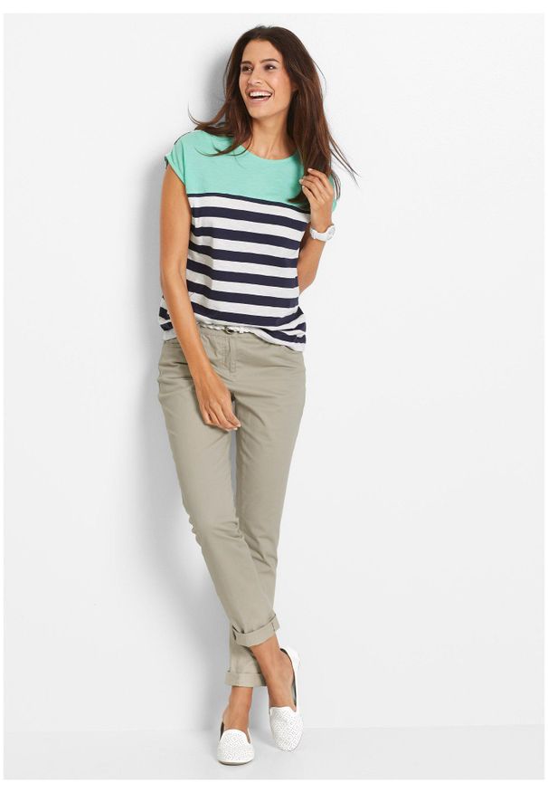 bonprix - Shirt z przędzy mieszankowej, krótki rękaw. Kolor: zielony. Długość rękawa: krótki rękaw. Długość: krótkie. Wzór: paski. Styl: elegancki