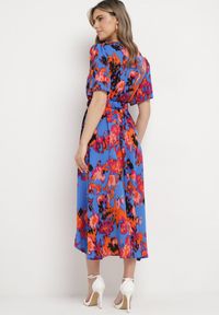 Born2be - Niebiesko-Pomarańczowa Sukienka z Kopertowym Dekoltem i Asymetrycznym Dołem z Gumką w Talii Coralen. Okazja: na co dzień. Kolor: niebieski. Typ sukienki: asymetryczne, kopertowe. Styl: casual, elegancki #2