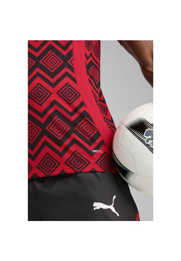 Puma - Męska koszulka przedmeczowa Egipt PUMA Red Black. Kolor: czerwony, wielokolorowy, czarny