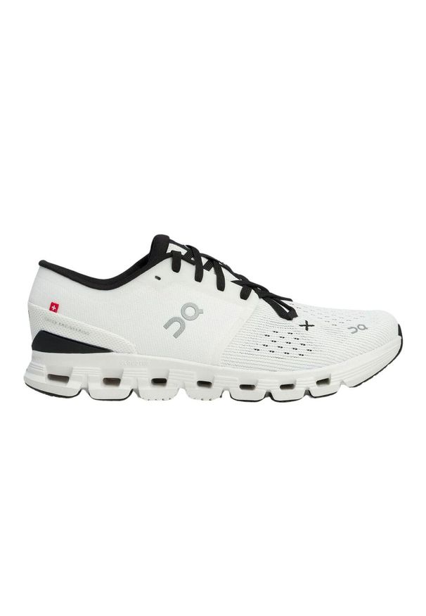 On Running - Buty do biegania męskie On Cloud X 4. Zapięcie: sznurówki. Kolor: biały. Materiał: guma, materiał, tkanina, syntetyk. Szerokość cholewki: normalna