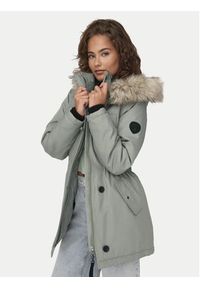 only - ONLY Parka Iris 15304625 Zielony Regular Fit. Kolor: zielony. Materiał: syntetyk