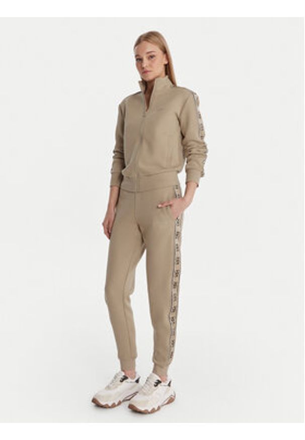 Guess Bluza V2YQ16 KB3P2 Beżowy Regular Fit. Kolor: beżowy. Materiał: syntetyk