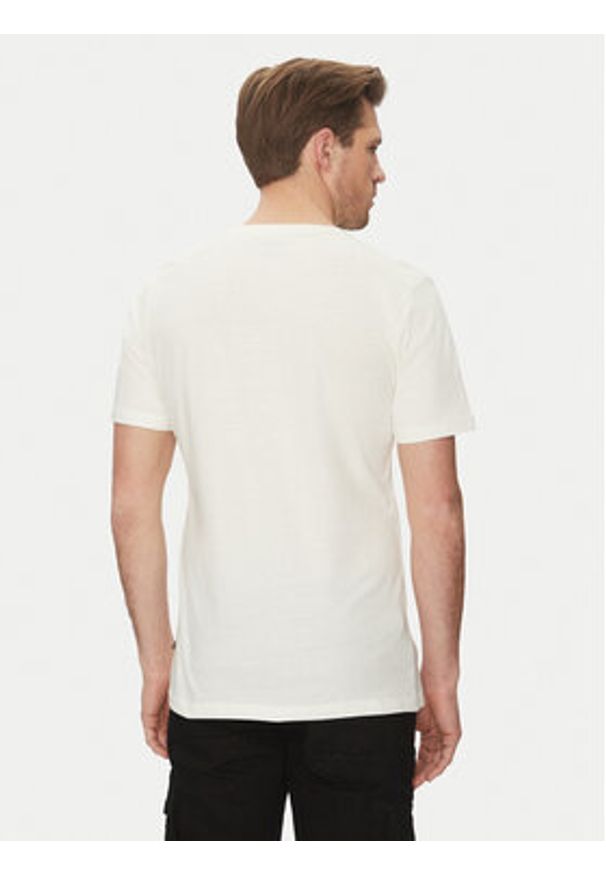 Blend T-Shirt 20717766 Biały Regular Fit. Kolor: biały. Materiał: bawełna