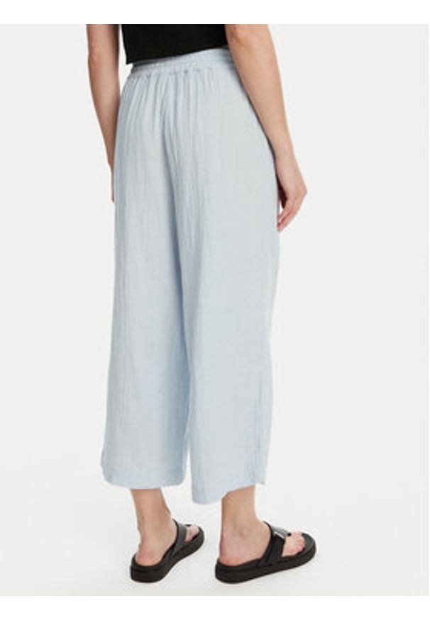 Pieces Kuloty Sastina 17156930 Błękitny Loose Fit. Kolor: niebieski. Materiał: bawełna