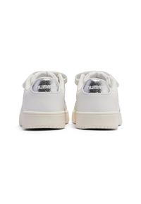 Sneakersy dla dzieci Hummel Derby Court. Okazja: na uczelnię. Kolor: szary. Sport: joga i pilates