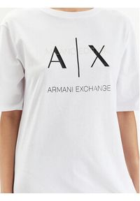 Armani Exchange Sukienka codzienna 3DYA79 YJ3RZ 1000 Biały Relaxed Fit. Okazja: na co dzień. Kolor: biały. Materiał: bawełna. Typ sukienki: proste. Styl: casual
