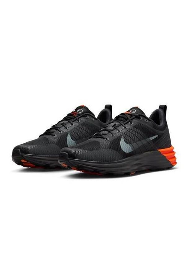 Buty do chodzenia męskie Nike Lunar Roam. Zapięcie: sznurówki. Kolor: czarny, wielokolorowy. Materiał: syntetyk, tkanina, materiał. Szerokość cholewki: normalna. Sport: turystyka piesza