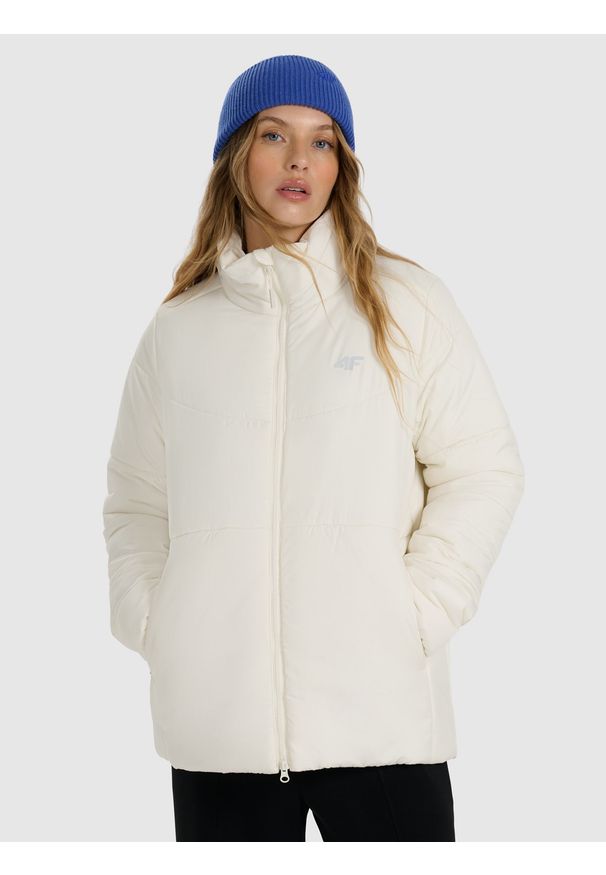 4f - 4F Kurtka puchowa z wypełnieniem syntetycznym damska - kremowa XXL. Okazja: na co dzień. Typ kołnierza: kołnierzyk stójkowy. Kolor: beżowy. Materiał: puch, syntetyk. Styl: casual