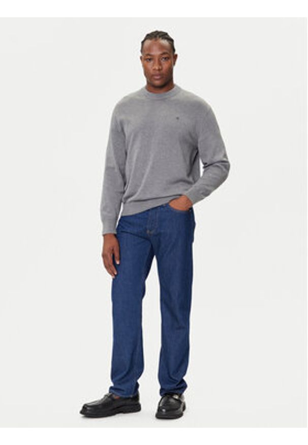 Calvin Klein Jeans Sweter LV04RC309G Szary Regular Fit. Kolor: szary. Materiał: bawełna