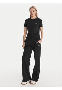 Guess T-Shirt V6RI07 J1314 Czarny Regular Fit. Kolor: czarny. Materiał: bawełna #5