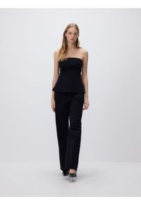 Reserved - Jeansy wide leg ze strasem - czarny. Kolor: czarny #1