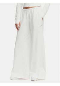 Tommy Jeans Spodnie dresowe Metallic Logo DW0DW22735 Biały Wide Leg. Kolor: biały. Materiał: bawełna #1