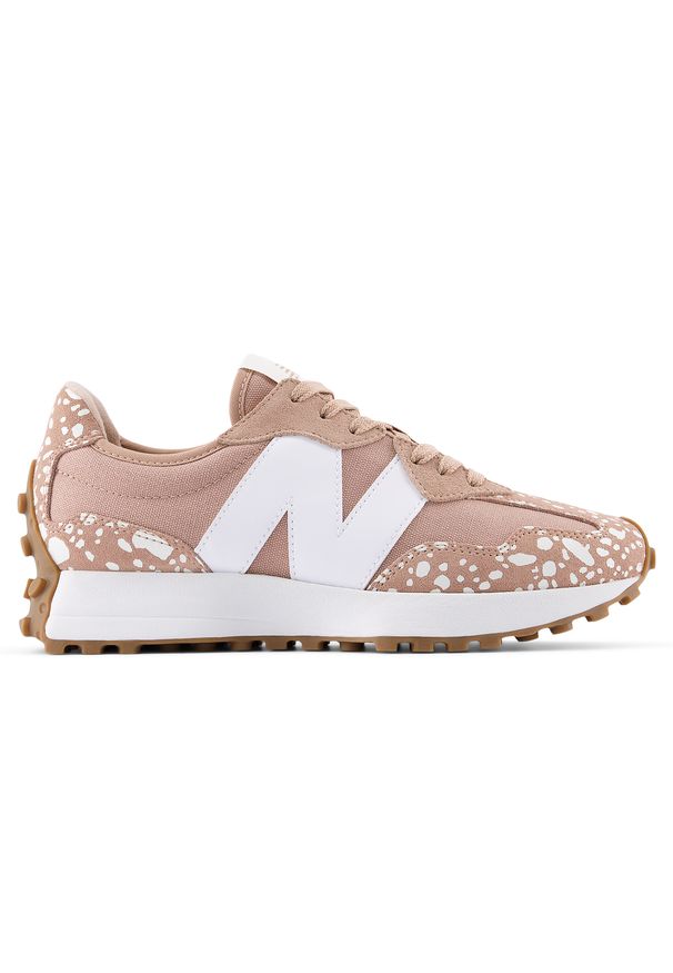 Buty damskie New Balance W3271TK – beżowe. Okazja: na co dzień. Kolor: beżowy. Materiał: guma, dresówka, zamsz. Szerokość cholewki: normalna. Sezon: wiosna