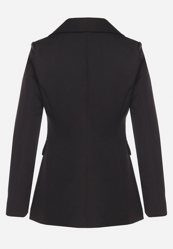 Born2be - Czarna Taliowana Marynarka z Usztywnioną Linią Ramion Finzeki. Okazja: na co dzień. Kolor: czarny. Materiał: jeans. Styl: klasyczny, casual