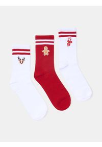 Sinsay - Prążkowane skarpetki ze świątecznym haftem 3 pack - wielobarwny. Materiał: prążkowany. Wzór: haft #1