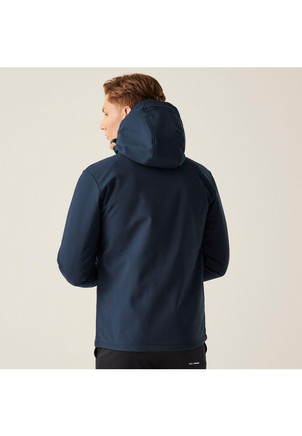 Regatta - Męska 3-warstwowa kurtka softshell z kapturem Venturer z nadrukiem. Typ kołnierza: kaptur. Kolor: niebieski. Materiał: softshell. Wzór: nadruk. Sezon: zima. Sport: turystyka piesza